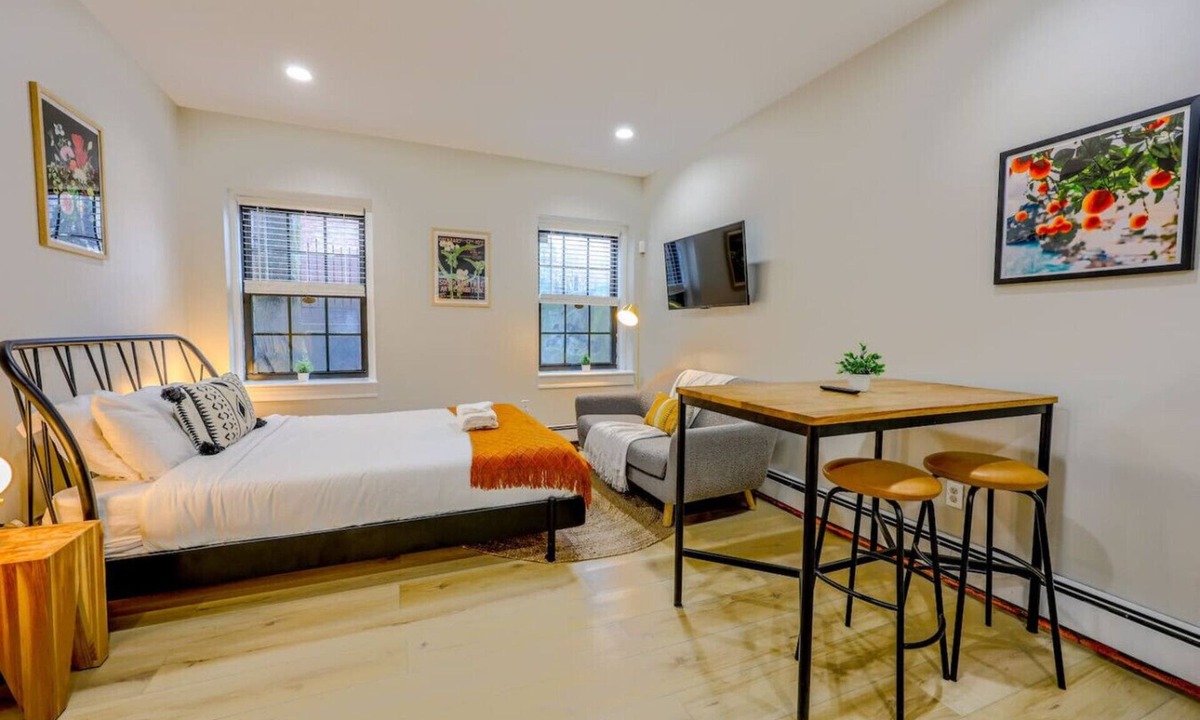 Prudential - St. Botolph Apartment | Quiet Studio Circa South End