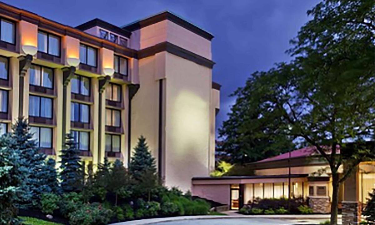Independence Hotel | Ramada by Wyndham Cleveland Independence