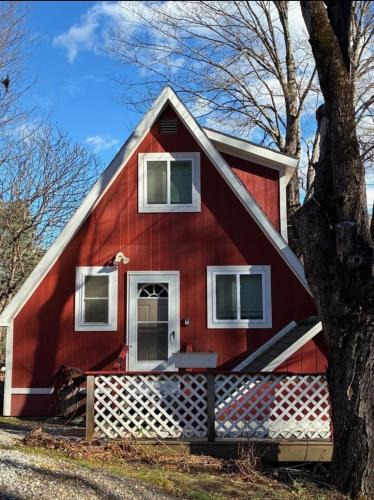 Campton Ski Chalet | Red Sleigh Chalet - Campton