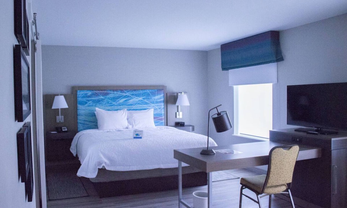 Cranberry Township Hotel | Refresh and Recharge! Indoor Pool, Free Breakfast and Parking!