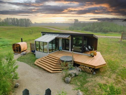 Central Alberta Apartment | Refuge Bay Caelum Cabin Luxury Off Grid Escape