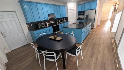 West Palm Beach House | Rent W Palm Beach