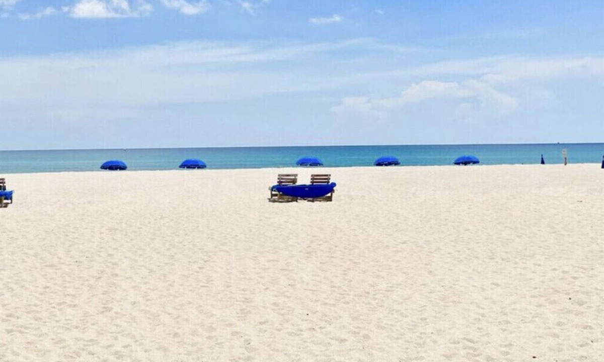 Singer Island Condo | Right on the Beach! Singer Island PENTHOUSE 23rd Floor