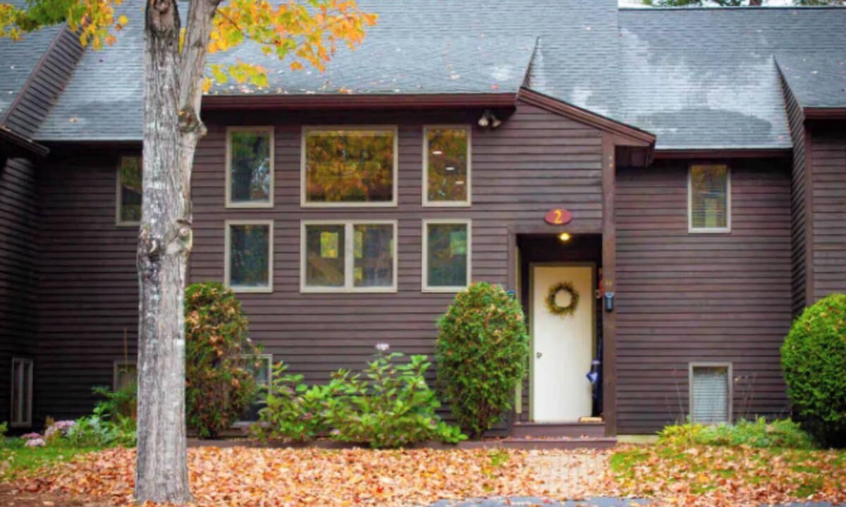 Bartlett House | River Access, Gas stove, Min to N. Conway, Attitash