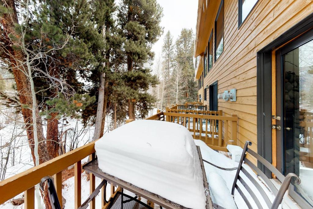 Grand Lake Hotel | Riverview Condo #2