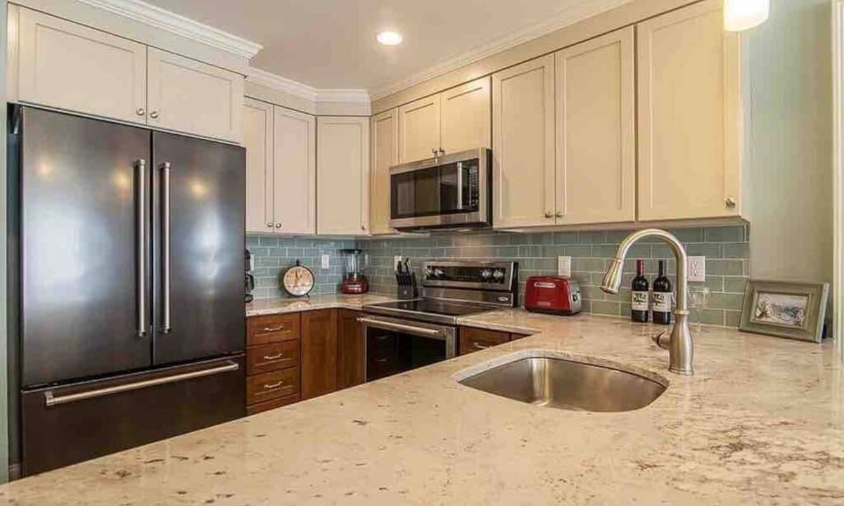 Lincoln Resort | Riverwalk at Loon 1 Bedroom, 2 Bath | Sleeps 8