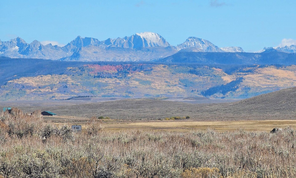 Daniel Cabin | Rock Ridge Retreat - Mountain views surround you. Wildlife is abundant & Privacy