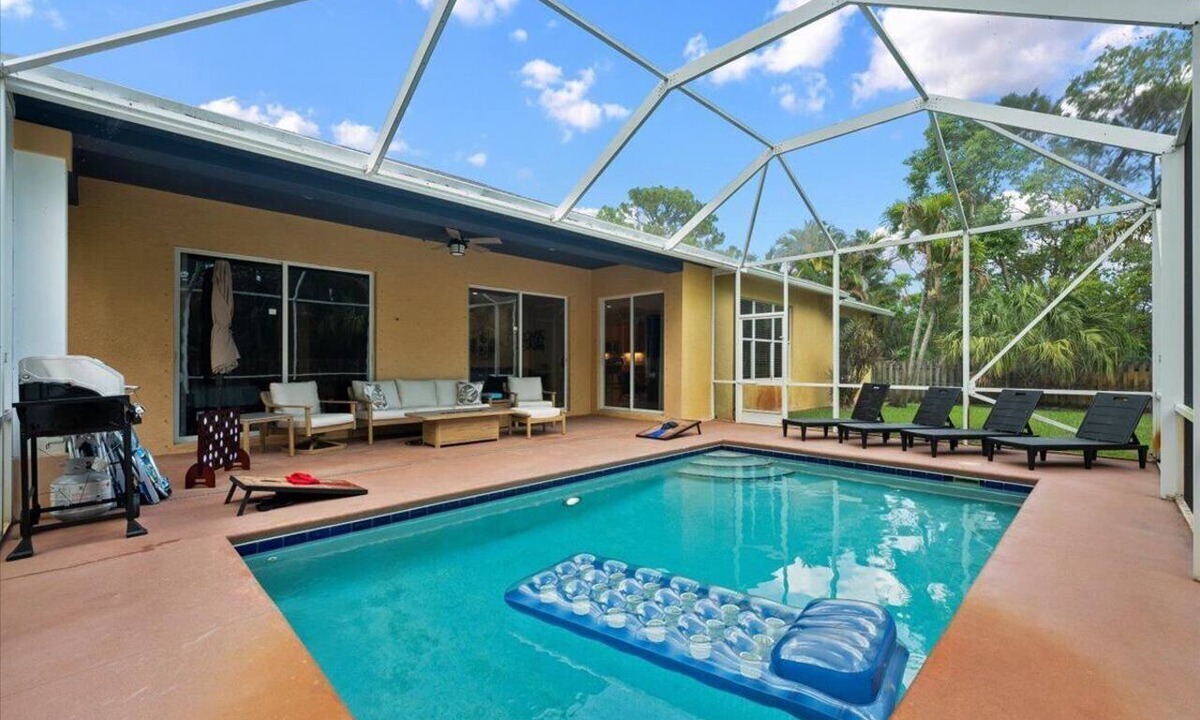 Stuart House | Sailfish Oasis - Private Pool Retreat in Stuart