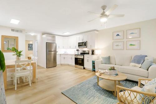 Stuart Apartment | Sailfish Suites 10 - Waterfront and Pet Friendly