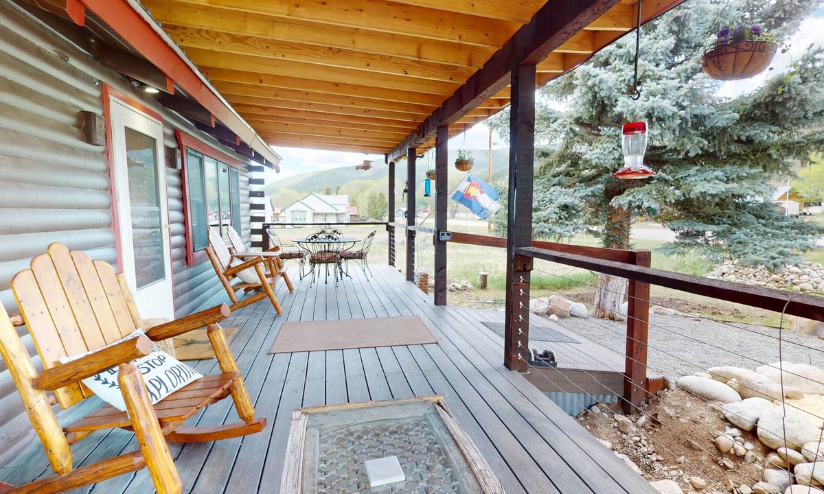 Pitkin Cabin | Salmon Trout Retreat - Pitkin