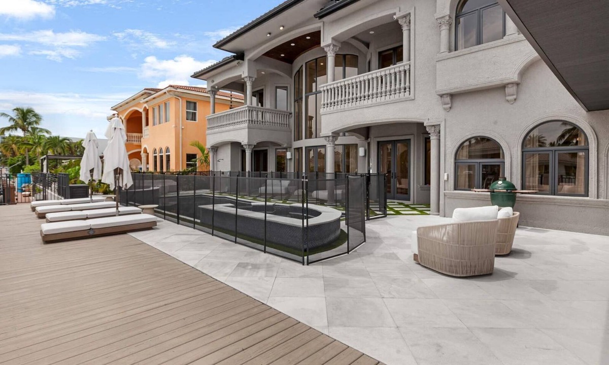 Eastern Shores Villa | Sapphire Shores Villa, Exquisite Mediterranean style waterfront/ocean access