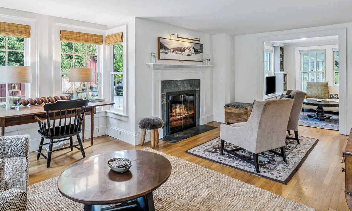 South Pomfret House | Saskadena Lodge with Game Room, near Ski Hill
