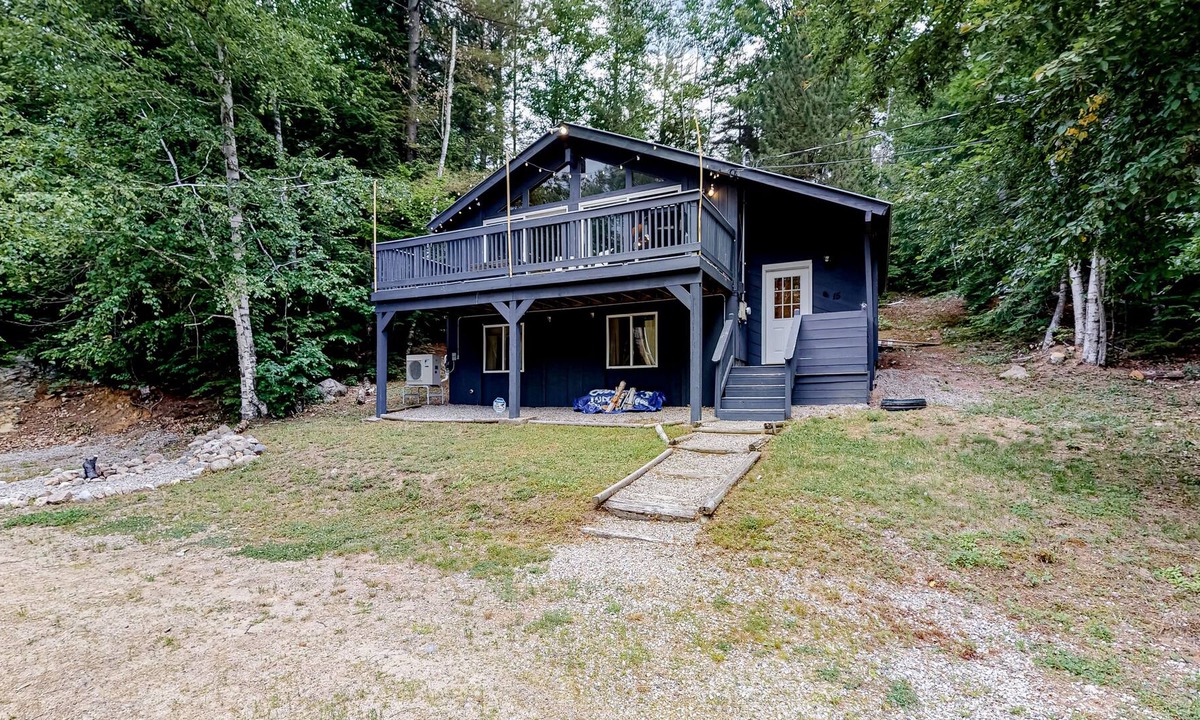 Bartlett House | Secluded home with gas woodstove, new kitchen & AC - near ski resort & trails