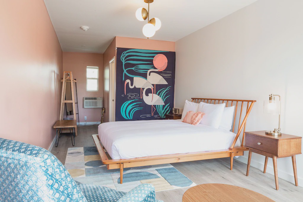 Northeast Miami Hotel | Selina Gold Dust - Standard Room