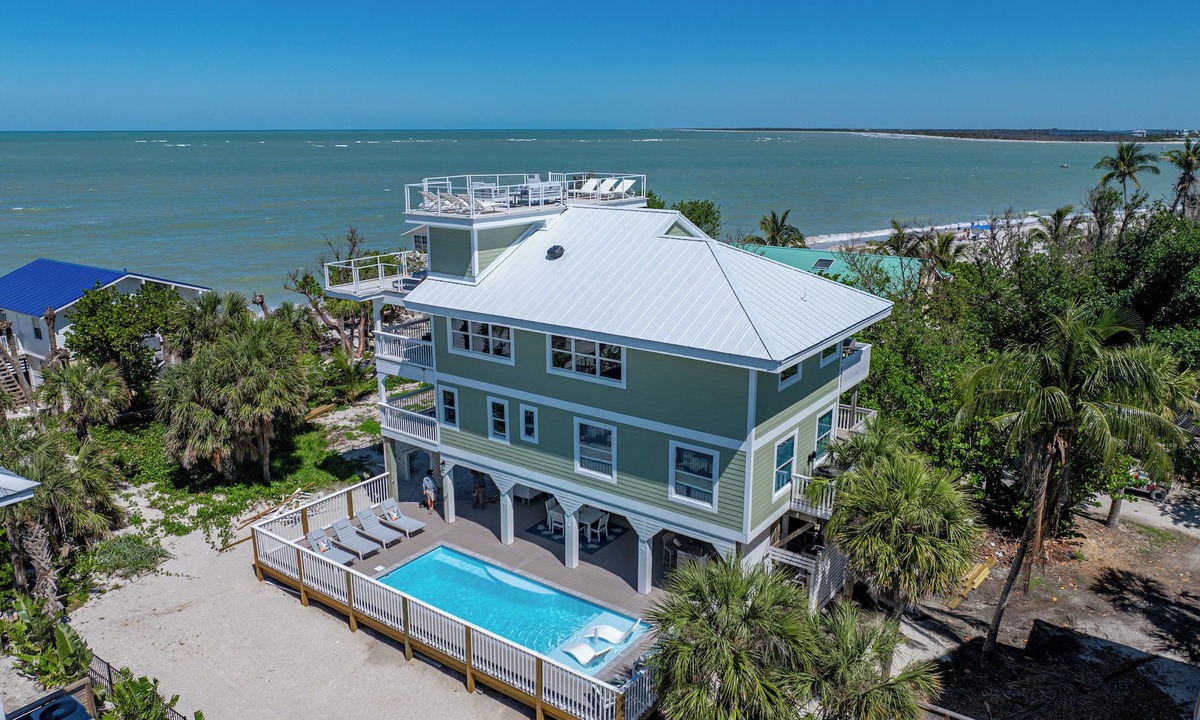 Jose's Hideaway House | Serendipity - Pool; 2 Golf Carts: Club Membership; THIS IS LUXURY!