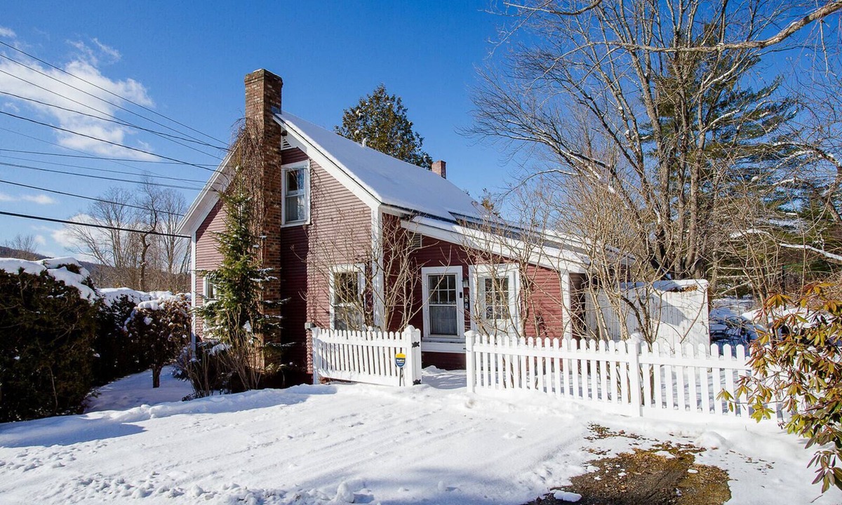 Moscow House | Serene and Bright 3-bedroom house in Stowe perfect for your getaway