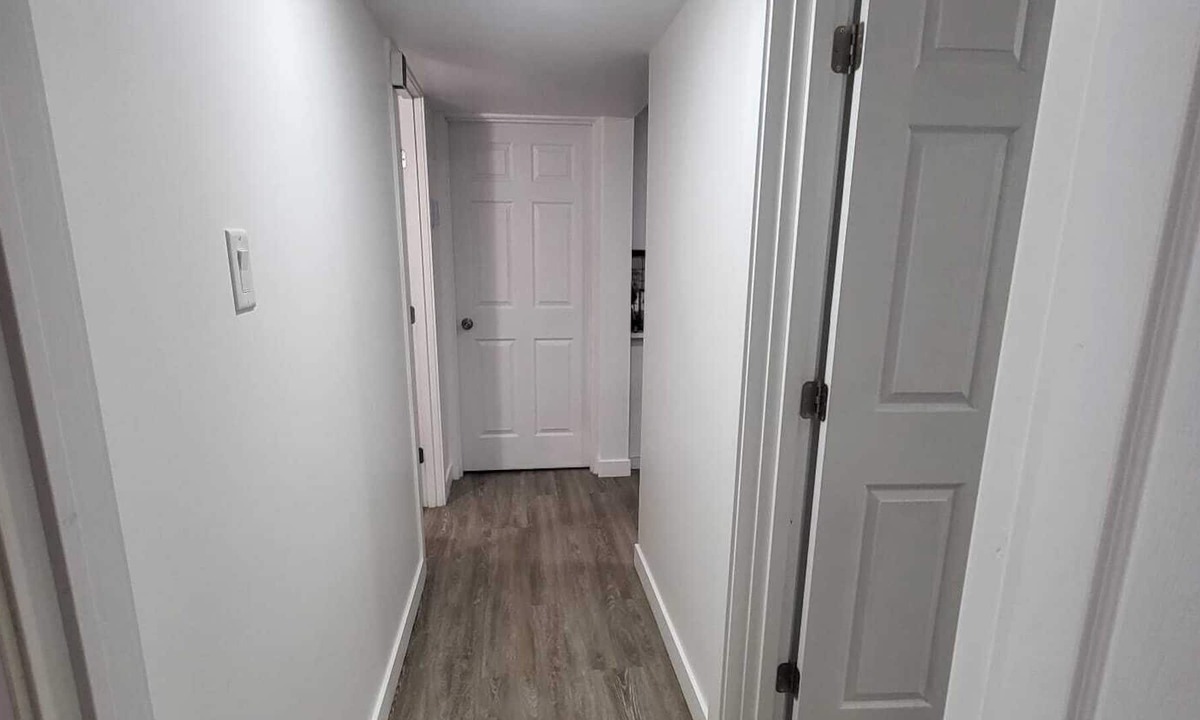Regina Apartment | Serene and neat Lakeridge,Regina apartment