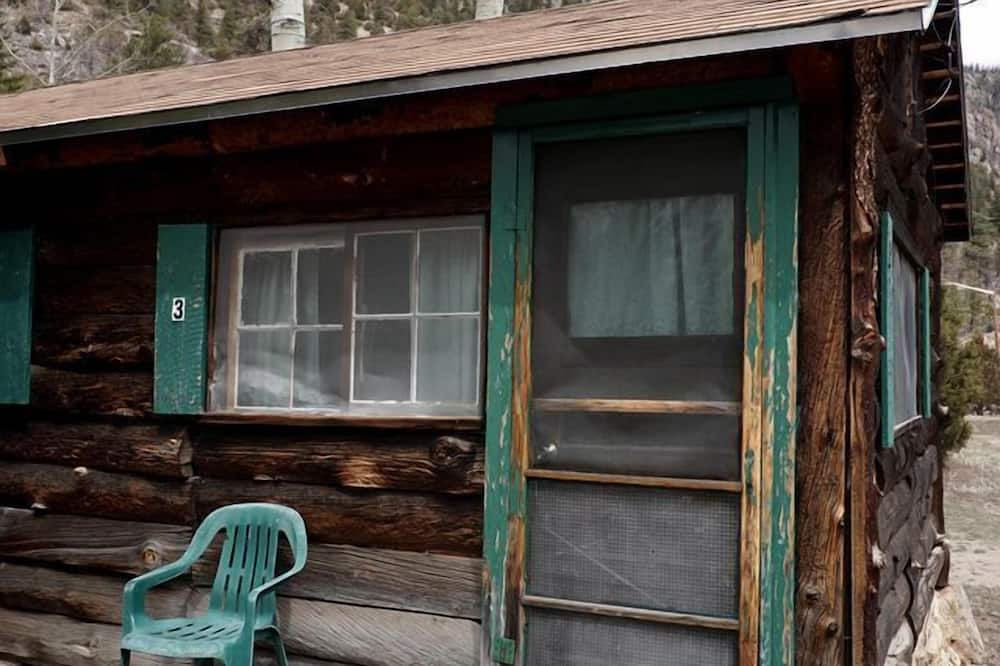 Bellvue Cabin | Simple, Pet Friendly Country Cabin in Poudre Canyon, Colorado