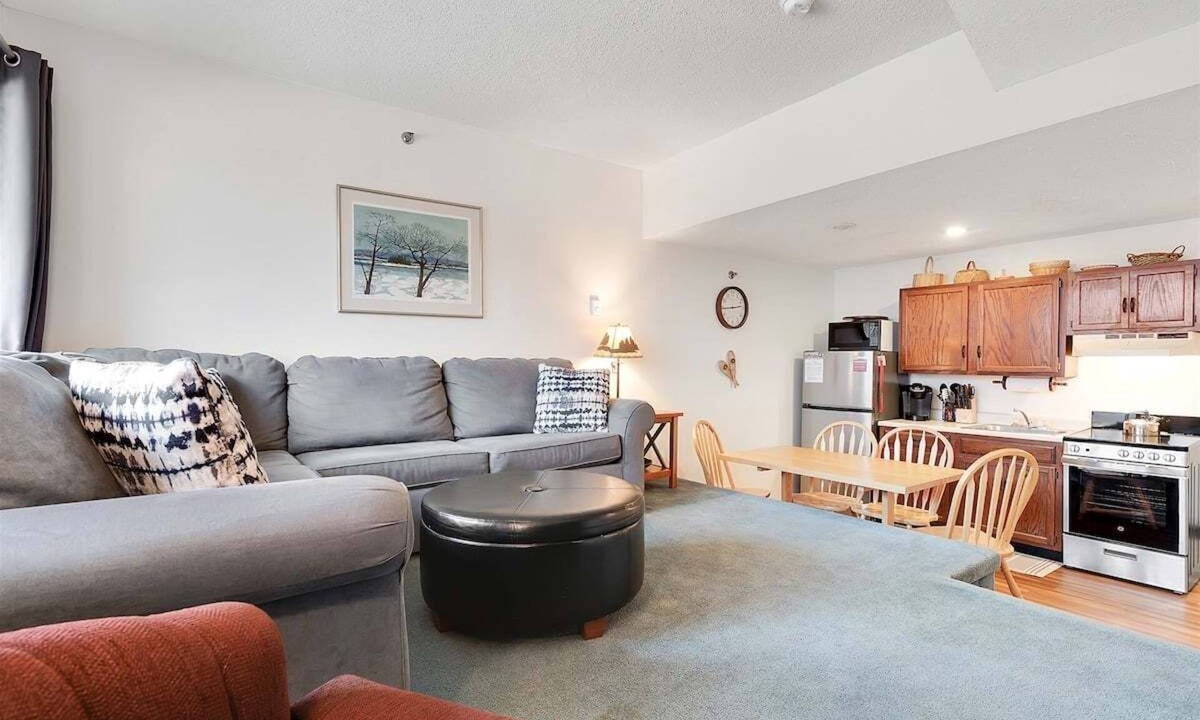 Sunday River Area Condo | Ski-In/Ski-Out Sunday River Condo: Sunrise A-129