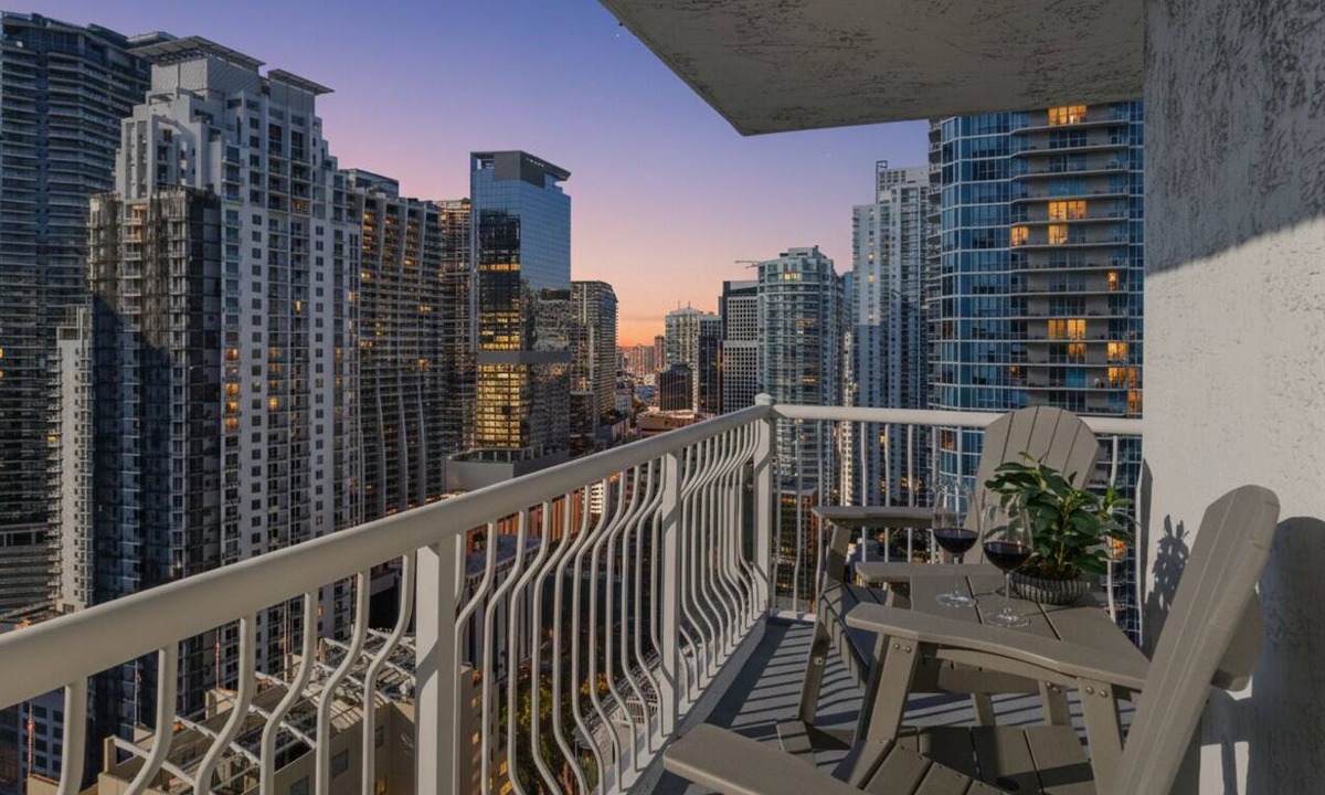 Brickell Apartment | Sky-High Luxury 3BR with Brickell City & Bay Views