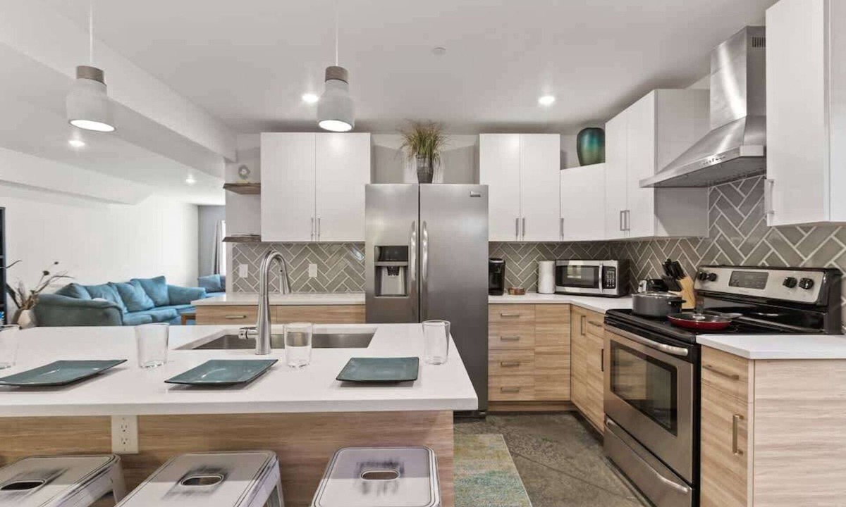 Old Town North House | Spacious Dog-Friendly Jewel | Old Town North