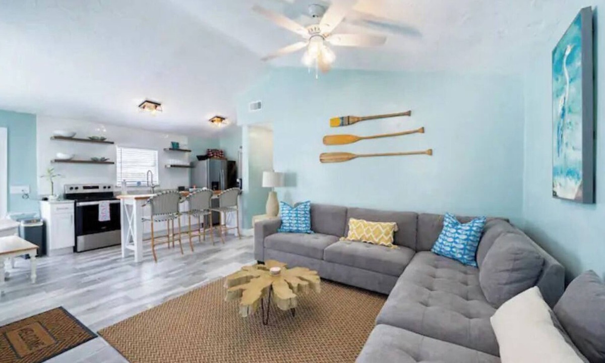 Riviera Beach House | Spacious Family Getaway, 5 Min to Beach, Dining & Shops!