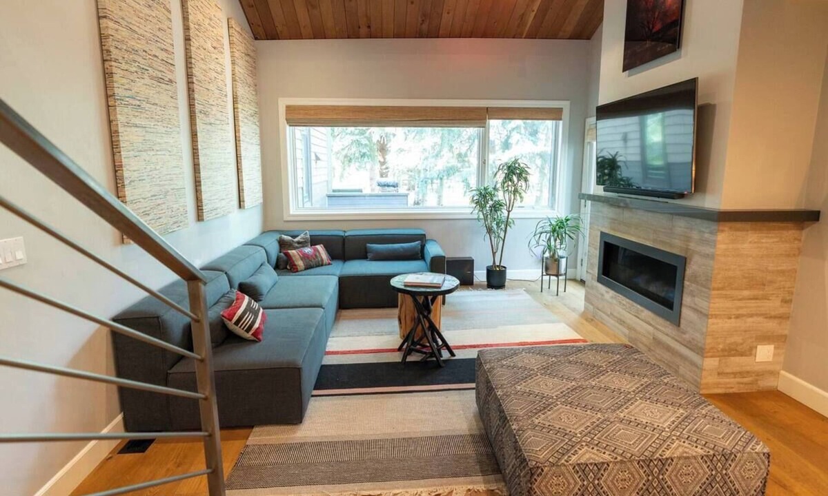 Snowmass Village House | Spring Season Deal: Snowmass Luxury Townhouse