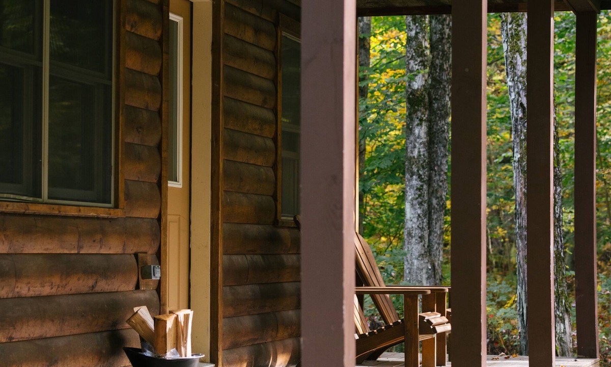 Jeffersonville Hotel | Sterling Ridge Resort