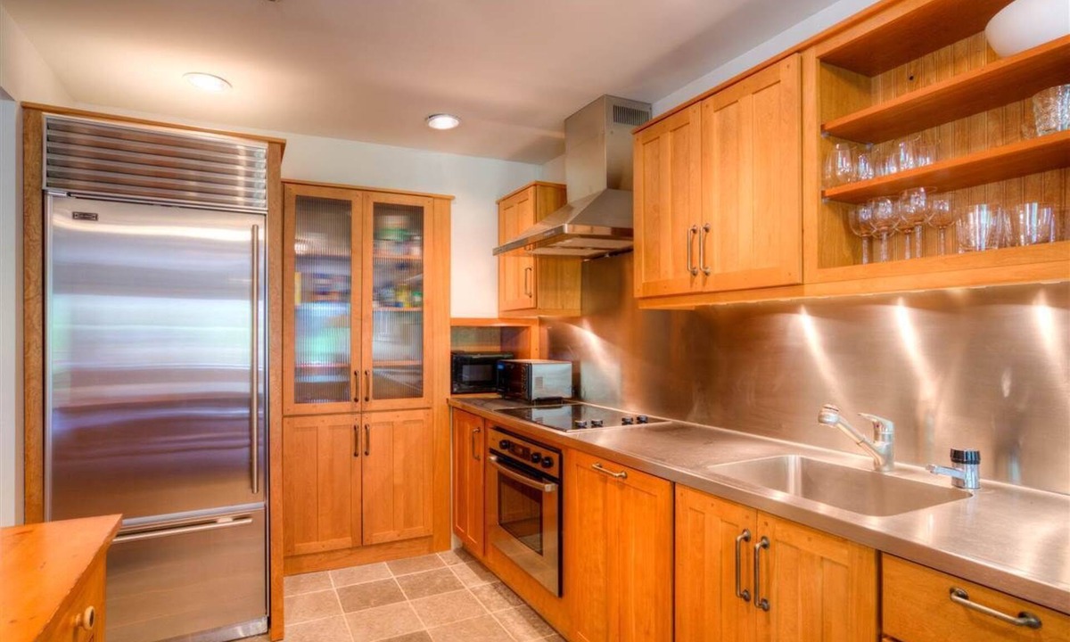Stratton Mountain Condo | Stratton Mountain Ski in Ski out Hot Tub