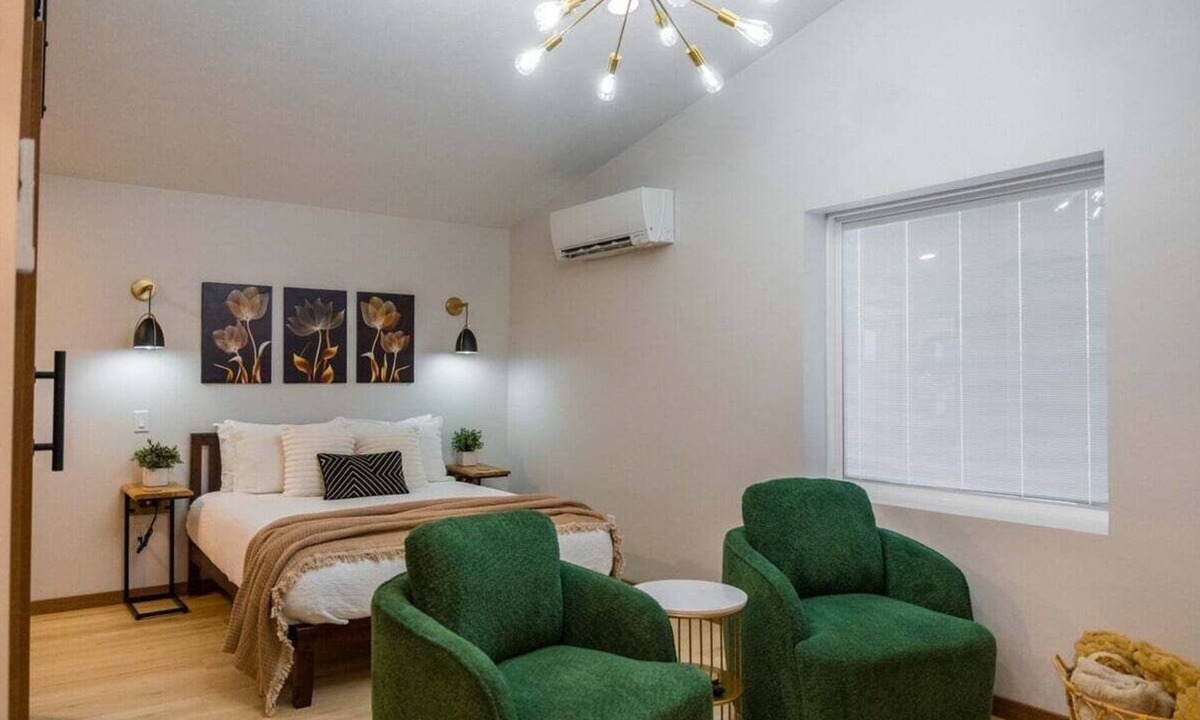 Homerville Apartment | Studio Luxe | 1bd/1ba Newly Renovated Apartment!