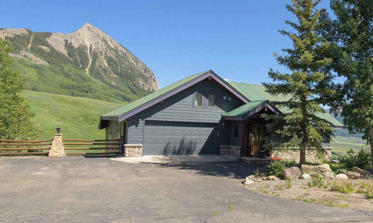 Mount Crested Butte House | Stunning Views In Our Comfortable Mountain Home