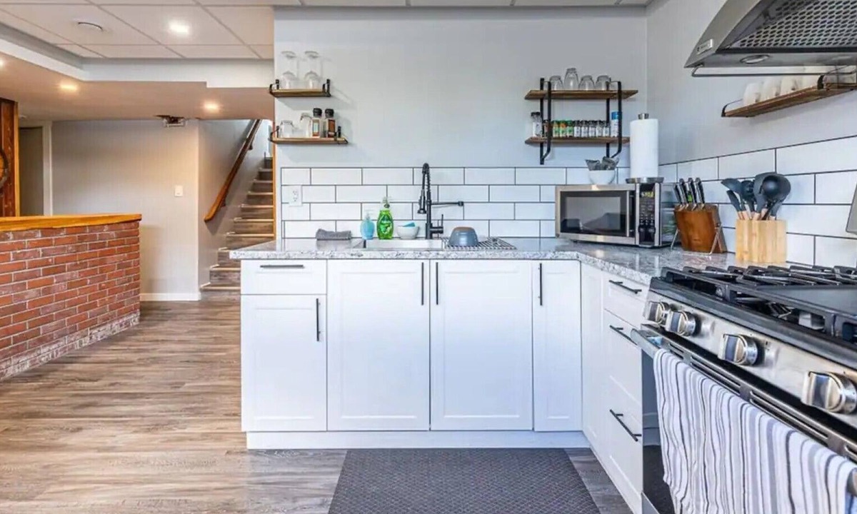 Prince George House | Stylish & Modern room w/ WiFI