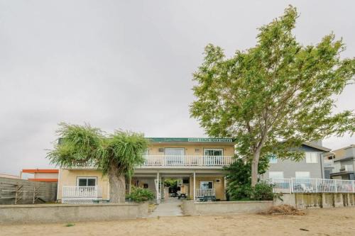 Okanagan-Similkameen House | Suite 15 Green Gables Resort Lake View Retreat