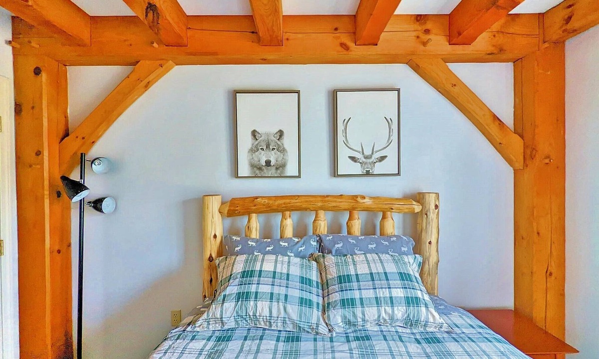 Sunday River Area Apartment | Sunday River Condo Near Ski Lifts, Breweries & Downtown Bethel