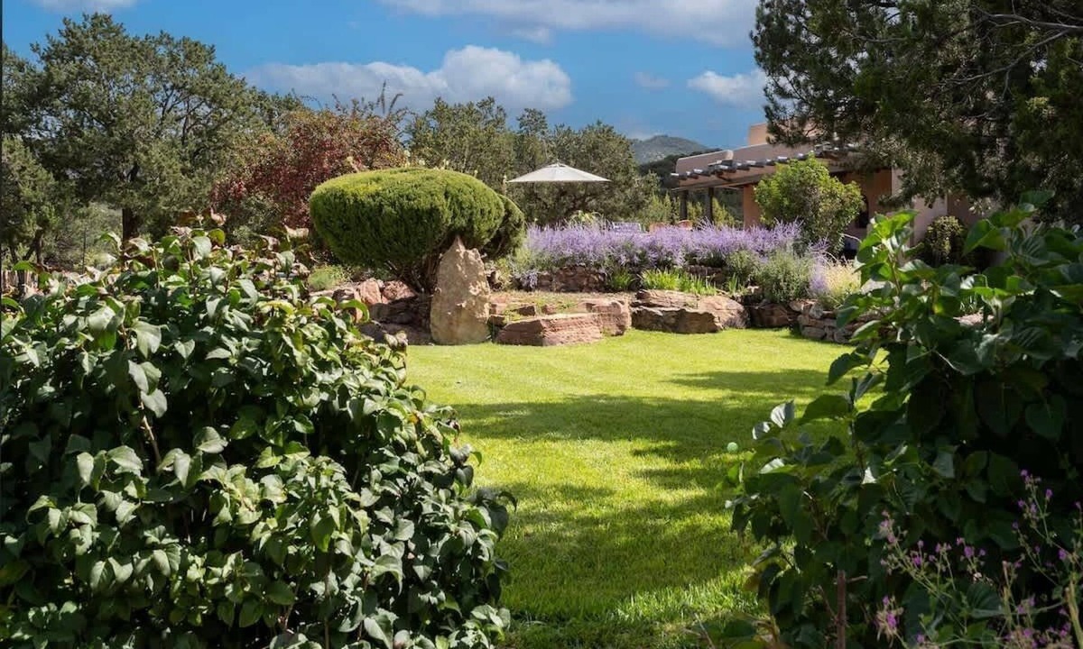 Tesuque House | Sunset Mountain Ranch - 5 Bedroom