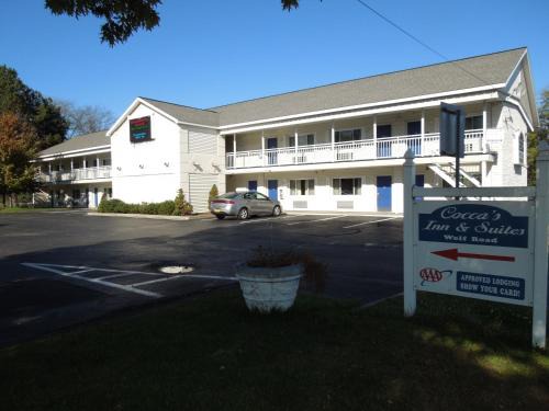 Colonie Hotel | Super 8 by Wyndham Albany