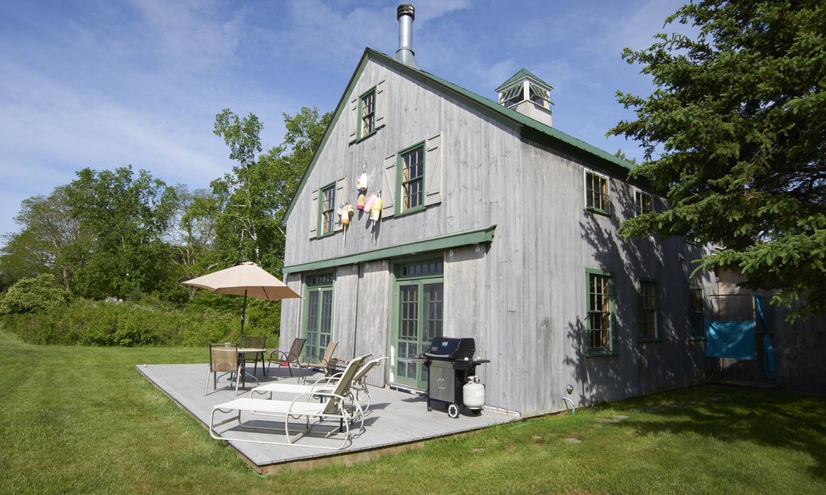 Islesboro House | Take a Ferry to the Island of Your Dreams.