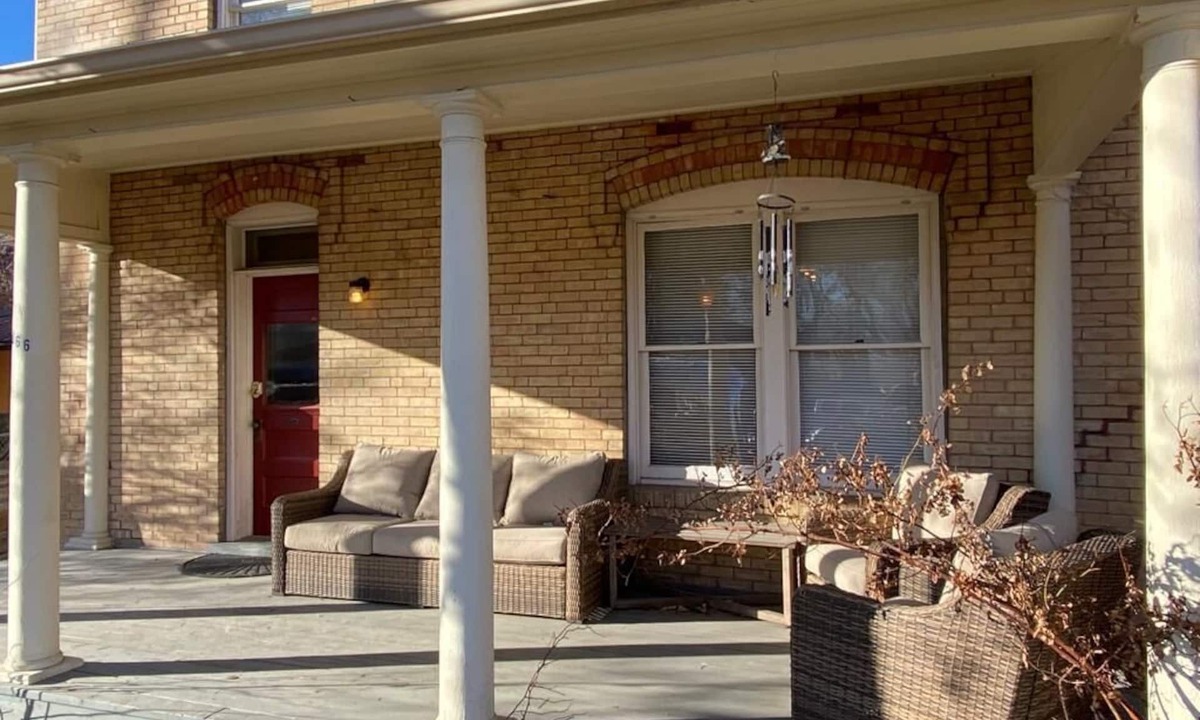 Hotchkiss House | The Barlow