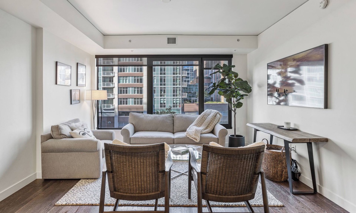 LoDo Condo | The Coloradan 525: One Bedroom, Two Bathroom Modern Condo at Union Station