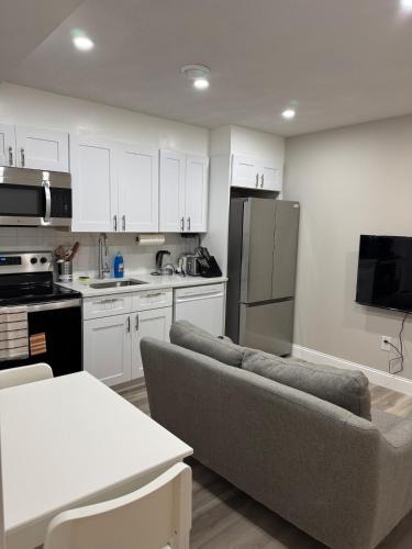 Cochrane Apartment | The Cozy Nook