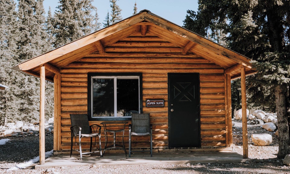Red Deer River Crossing Cabin | The Lodge at Panther River
