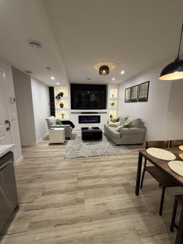 Airdrie Apartment | The Ogieva Suites