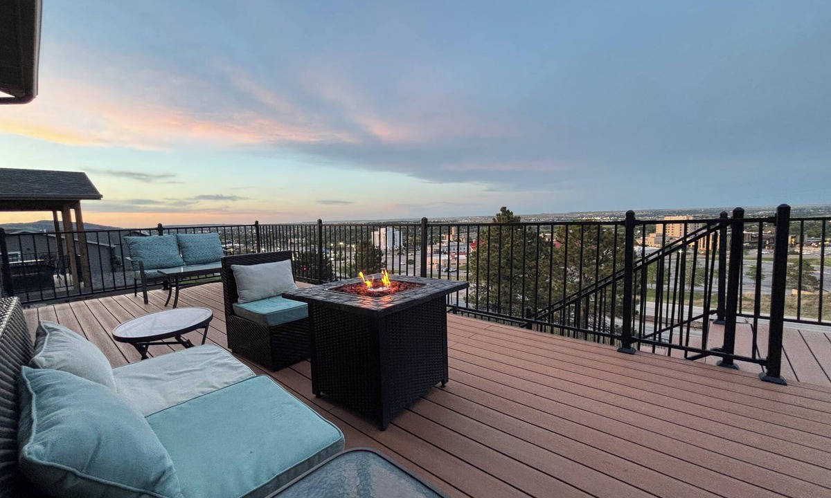 Rapid City House | The Overlook - Spacious Modern Home with Panoramic Rapid City Views