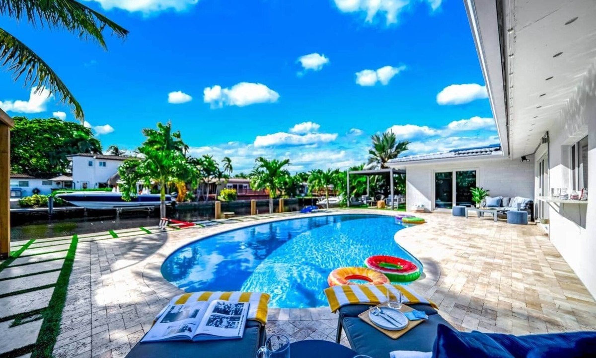 Garden Isles House | The Palm pad | Pool | 3BDR