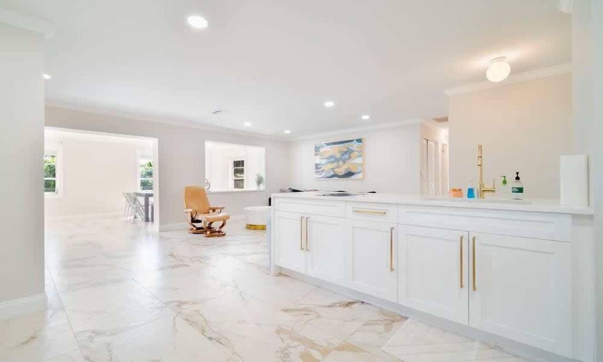 North Palm Beach House | The Villa #1