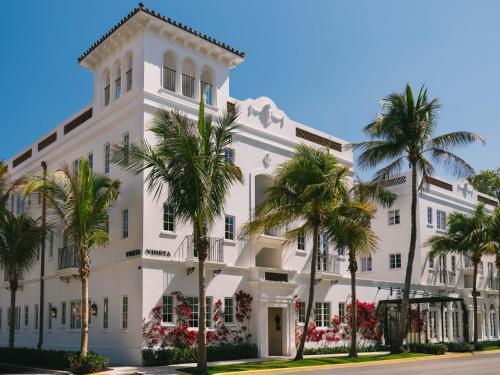 Palm Beach Hotel | The Vineta Hotel