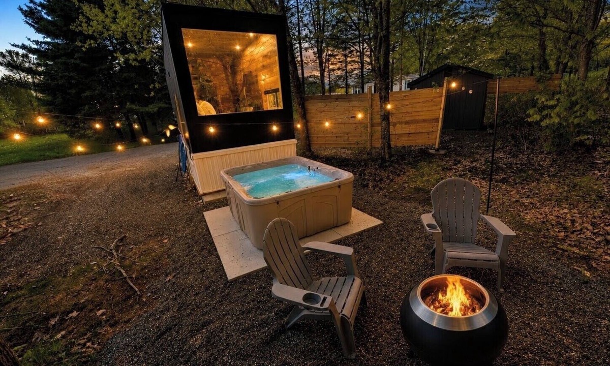 Winterport House | Timberlight Retreat | Tiny Home Cabin