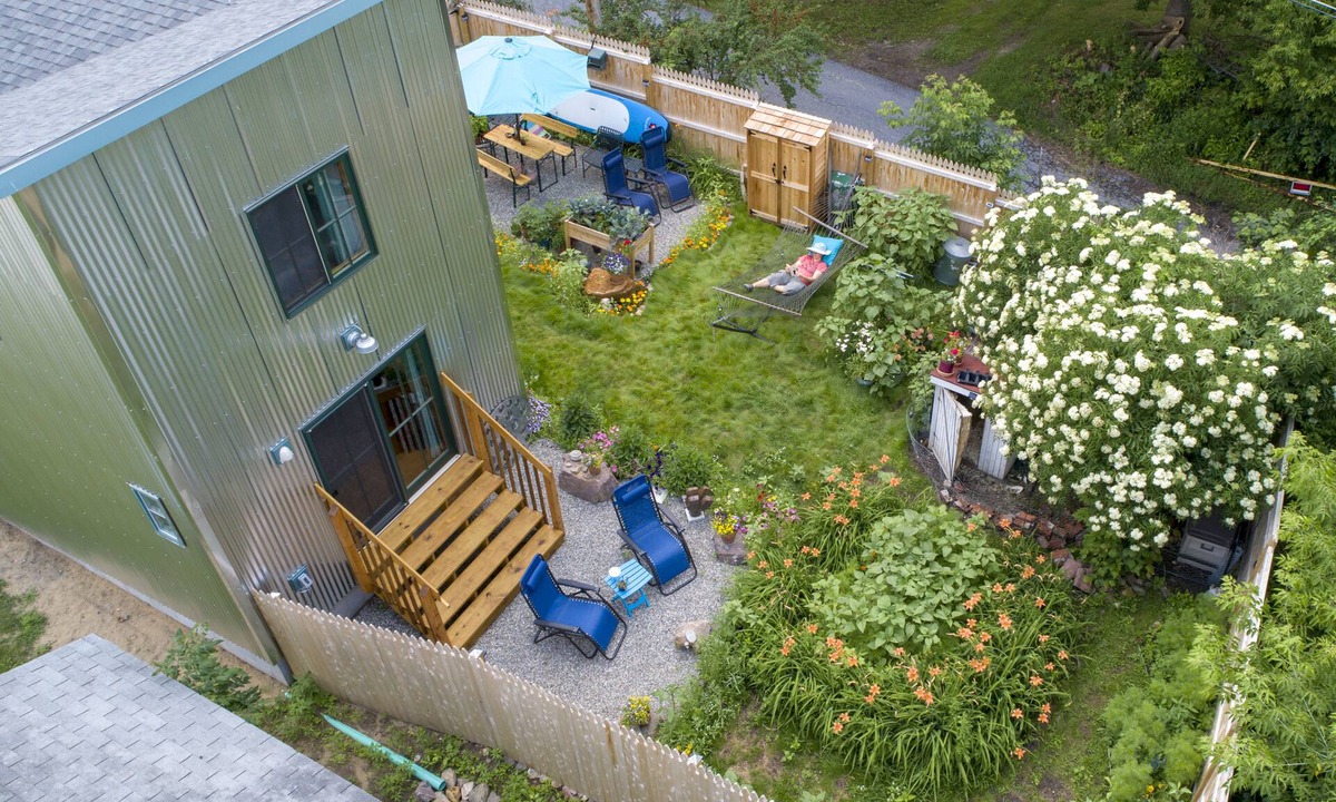Centennial House | Tiny House by the Winooski Falls, Vermont River House