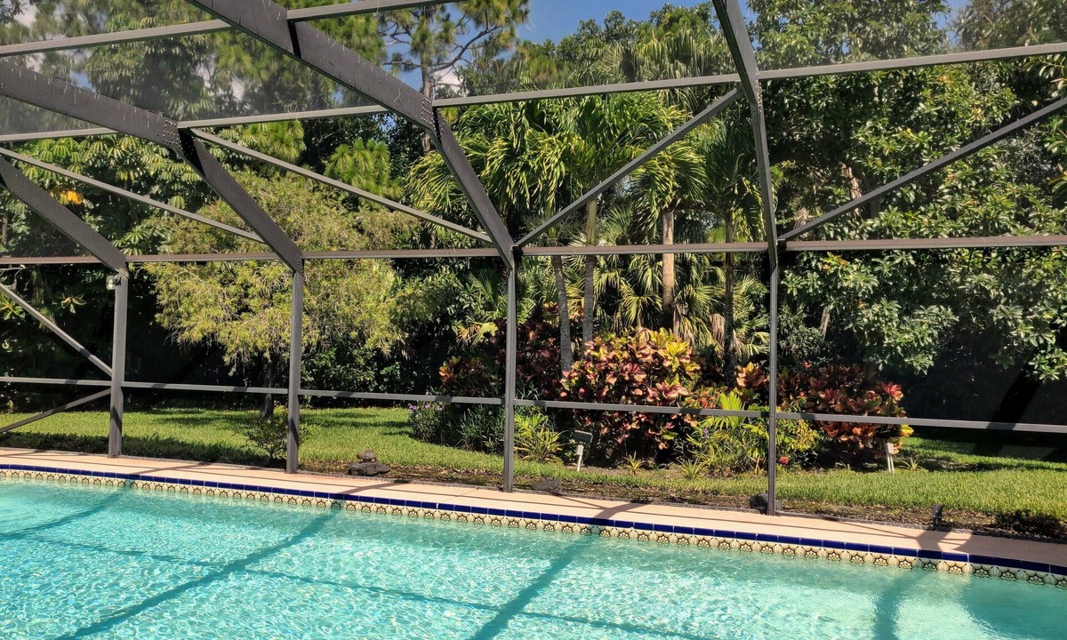 Jensen Beach Apartment | Tropical paradise getaway on the Treasure Coast -FL-