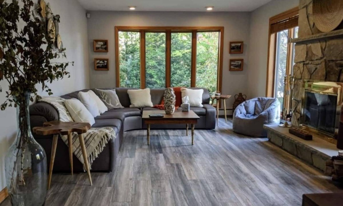 Twin Mountain House | Twin Mountain River House – Serene White Mountains Hideaway by the River!